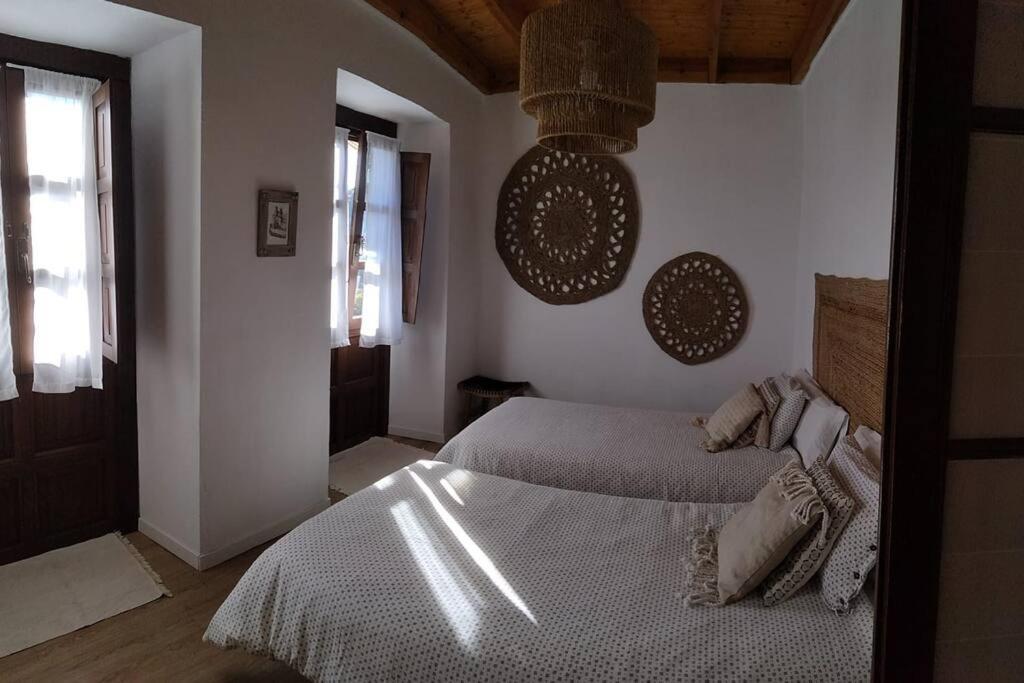 Villa La Casina Roja - Santolaya De Cabranes à Arboleya Extérieur photo